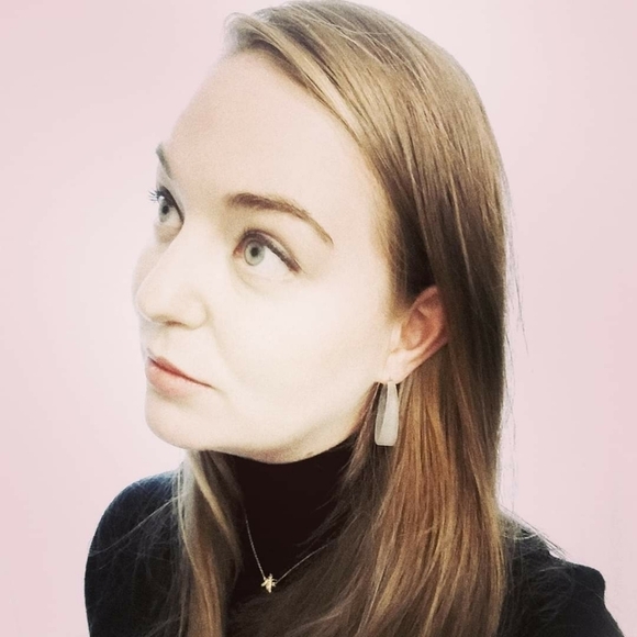 ♻️Clear Frosted Upcycled Plastic Hoop Earrings - Picture 1 of 2